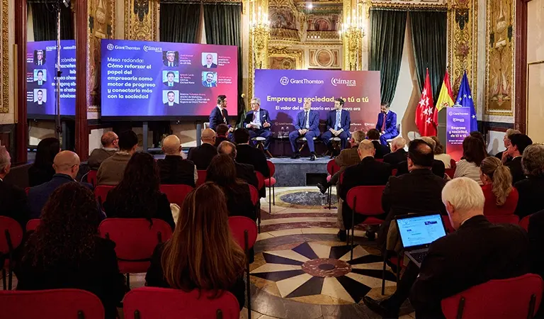 De izq. a der: Policarpo Aroca, director de Marketing, Comunicaci&oacute;n y Desarrollo de Negocio de Grant Thornton, Jos&eacute; Mar&iacute;a Garc&iacute;a, presidente de Air Rail; Ra&uacute;l Lozano, presidente ejecutivo de Redur; Ignacio Lerdo de Tejada, CEO de Genteel Home; y Carlos Lemus, socio director de La Pajarita.