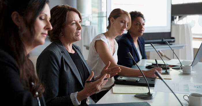 Un histórico 40% de mujeres directivas en España