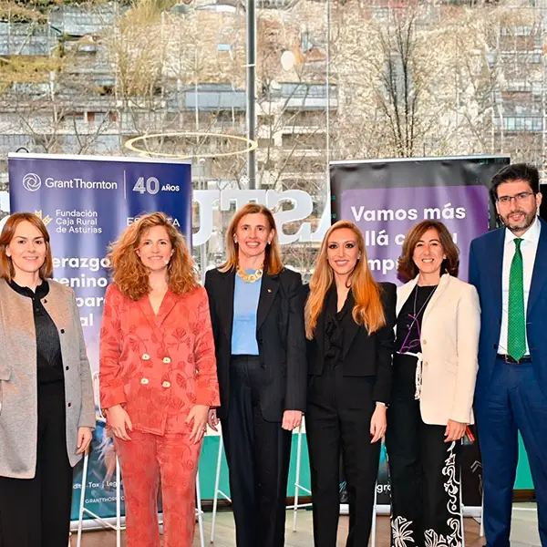 Liderazgo femenino y transparencia salarial